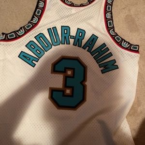 Vancouver grizzlies authentic Mitchell and ness jersey